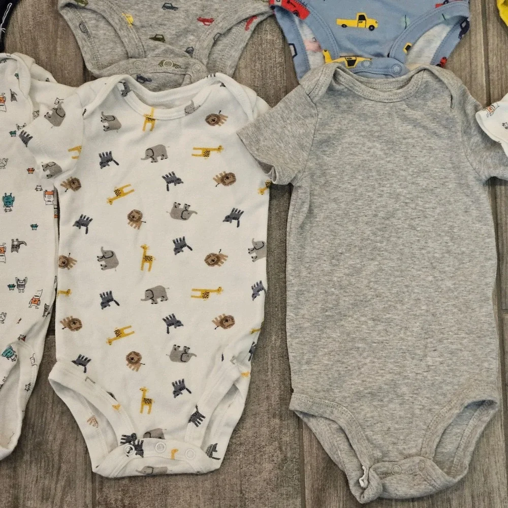 Carter's Bodysuits‎ Kids Size 6M 15 Piece Lot Stripes Animals Vehicles Infant